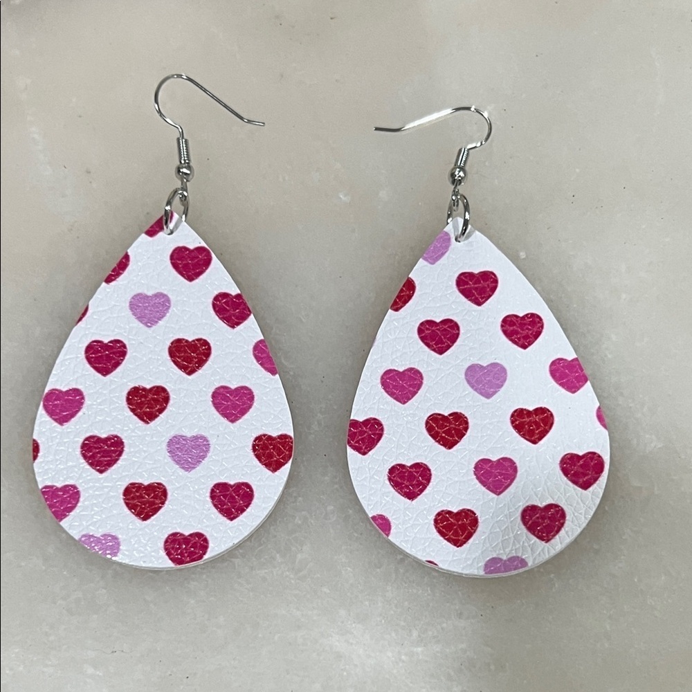 Heart Pattern Teardrop Earrings